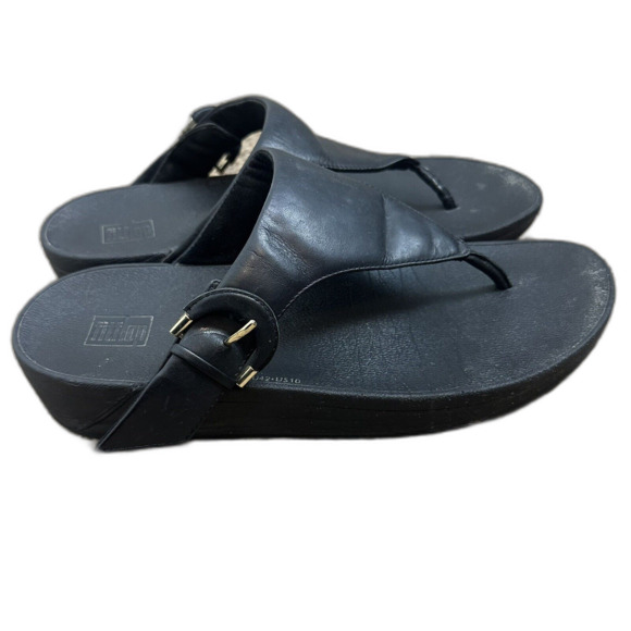 Fitflop Sandals Womens 10 Black Leather Toning Wedge Thong Casual Buckle Shoes - Picture 1 of 10